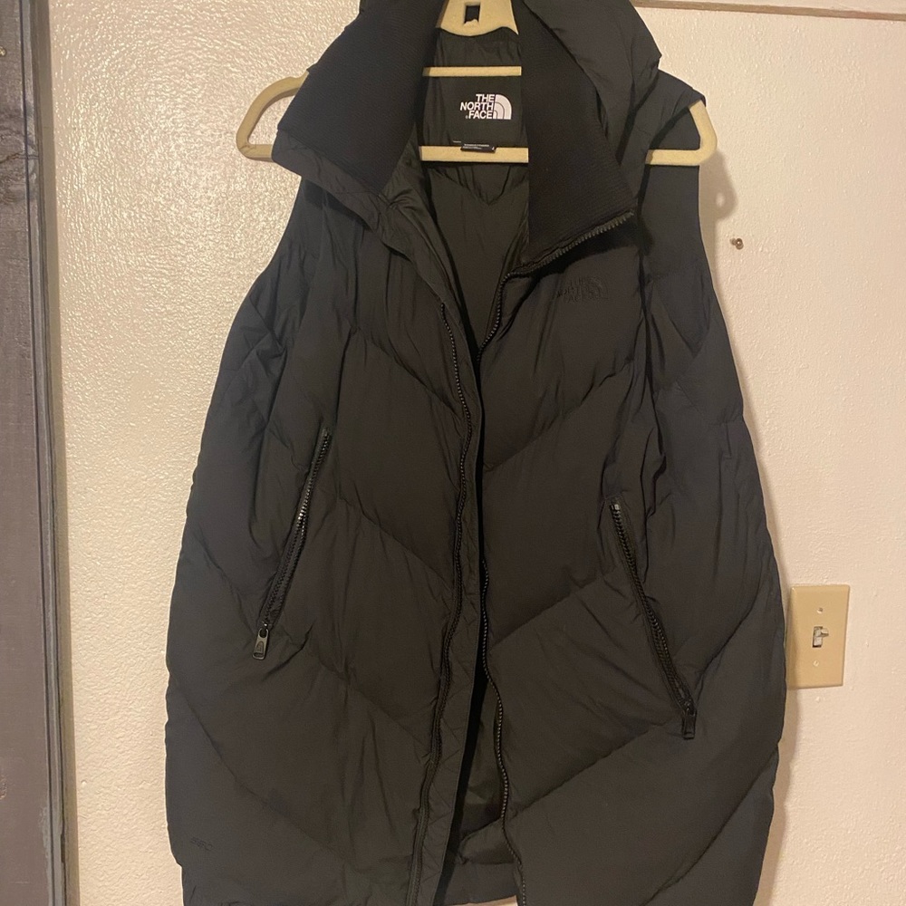 North face puffer jacket